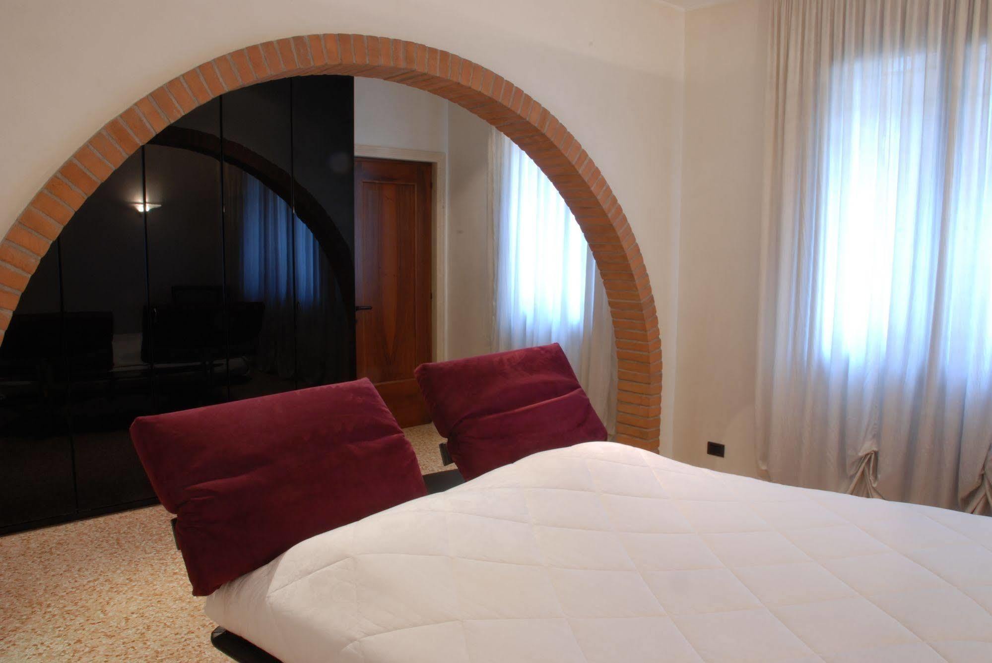 Locazione Turistica Gioia Bed & Breakfast Padova Exterior photo