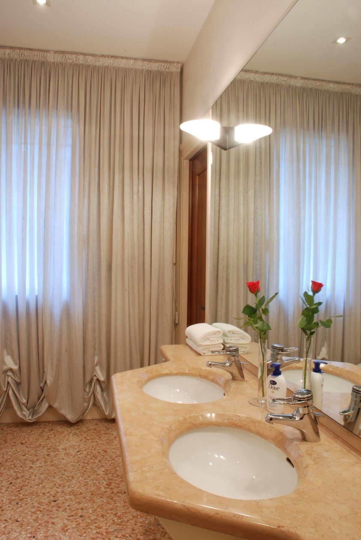 Locazione Turistica Gioia Bed & Breakfast Padova Exterior photo