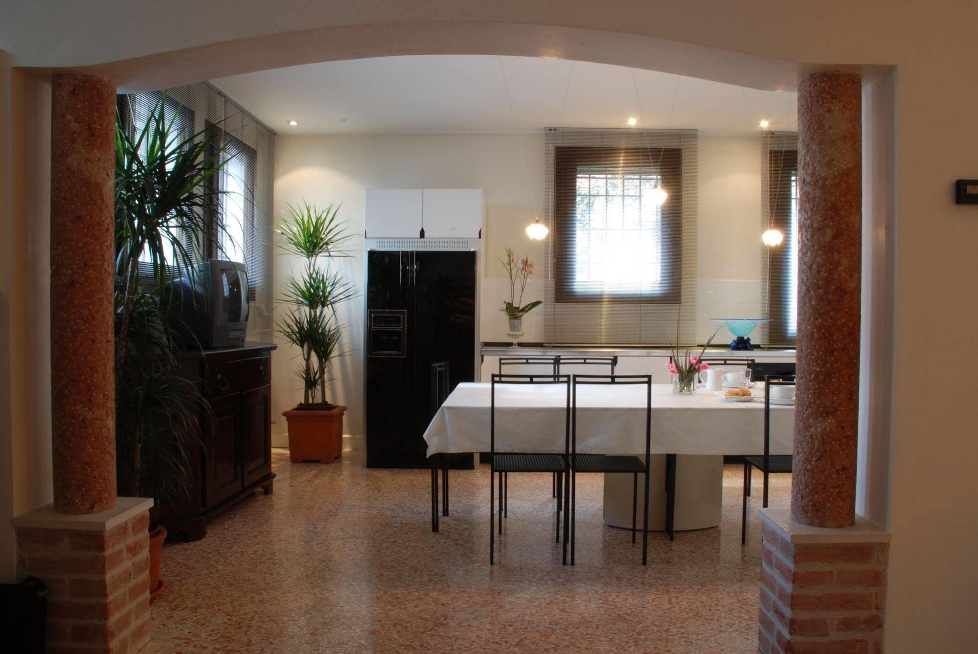 Locazione Turistica Gioia Bed & Breakfast Padova Exterior photo